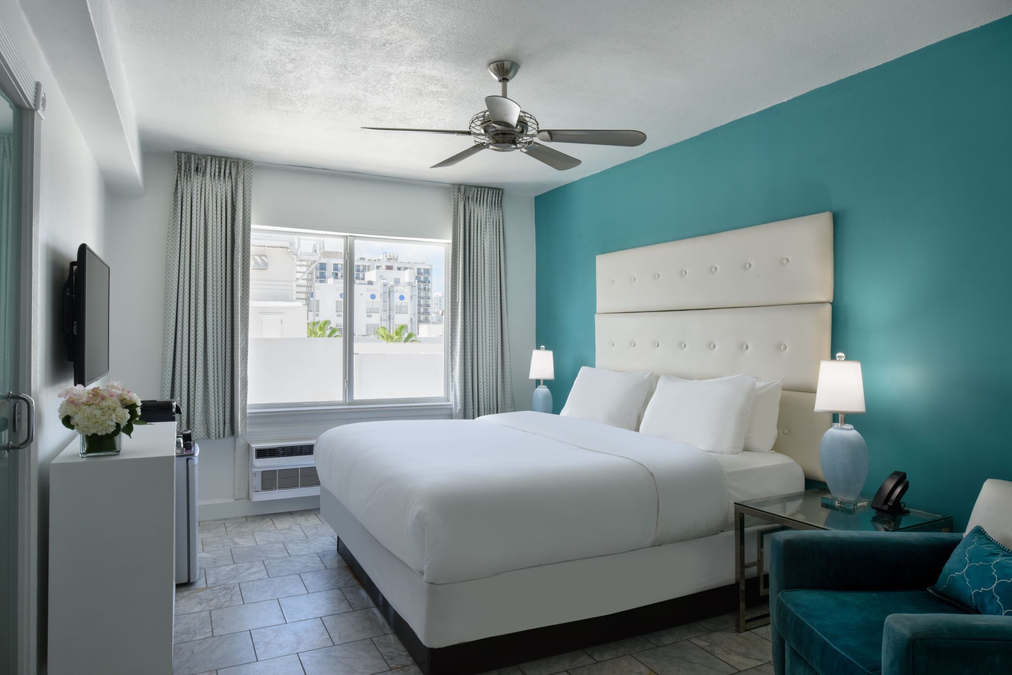 KHaydenBeaconHotelGuestroom