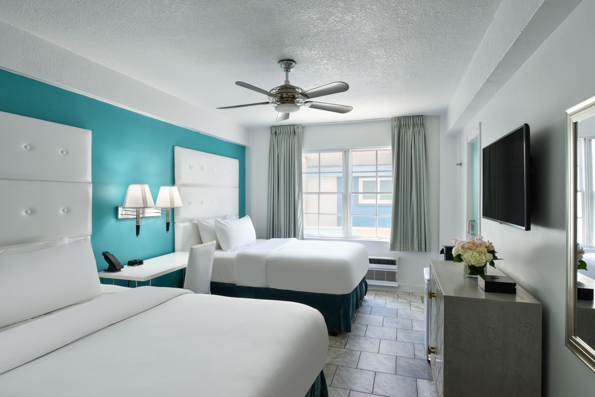 KHaydenBeaconHotelGuestroomDouble